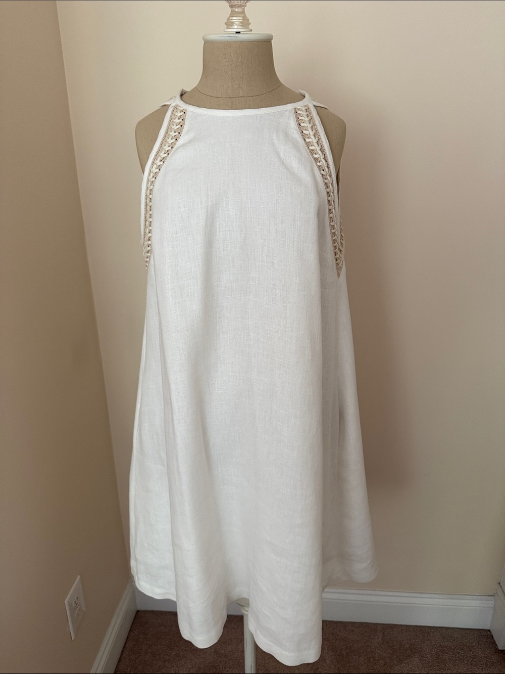 White Linen Dress with tan details and side pockets